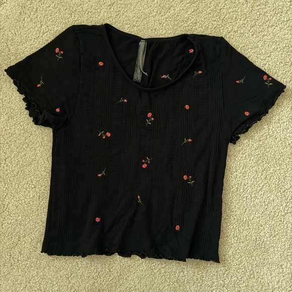 The LyreBird Pointelle Seamless Babydoll Tee - Picture 1 of 4